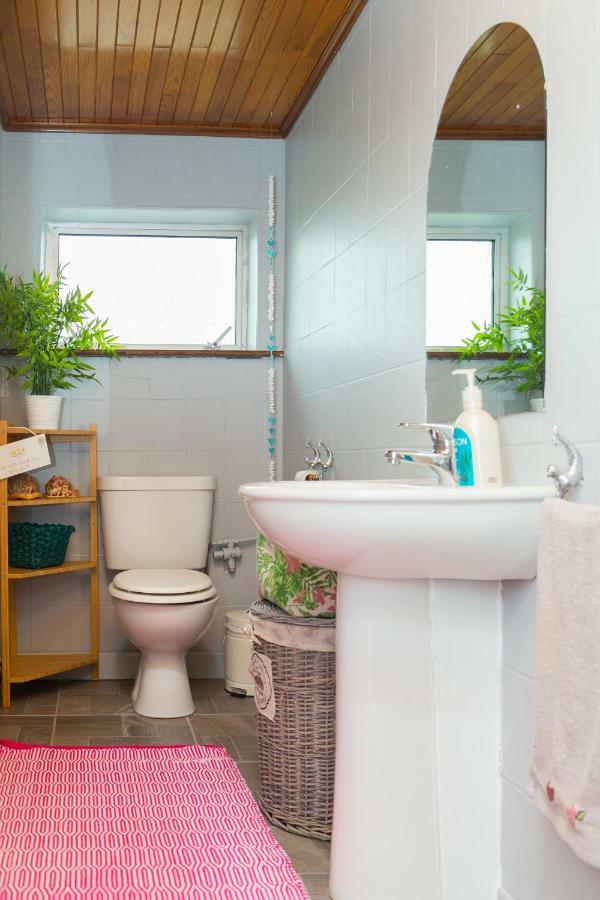 Отель Aloha House Киллорглин Экстерьер фото